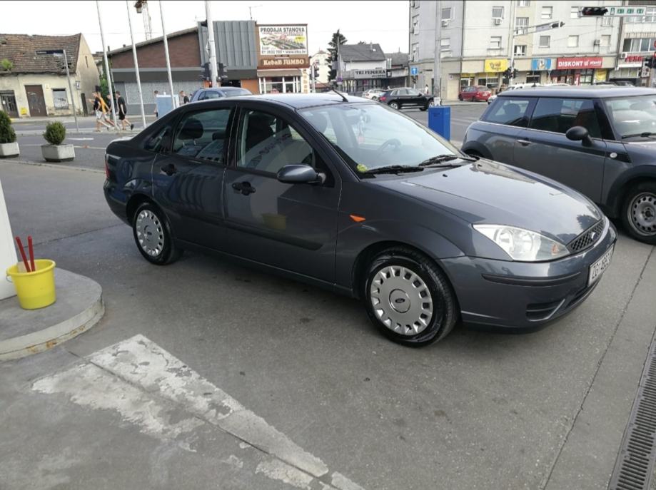 Ford Focus 1,6 16V, fotografija 4