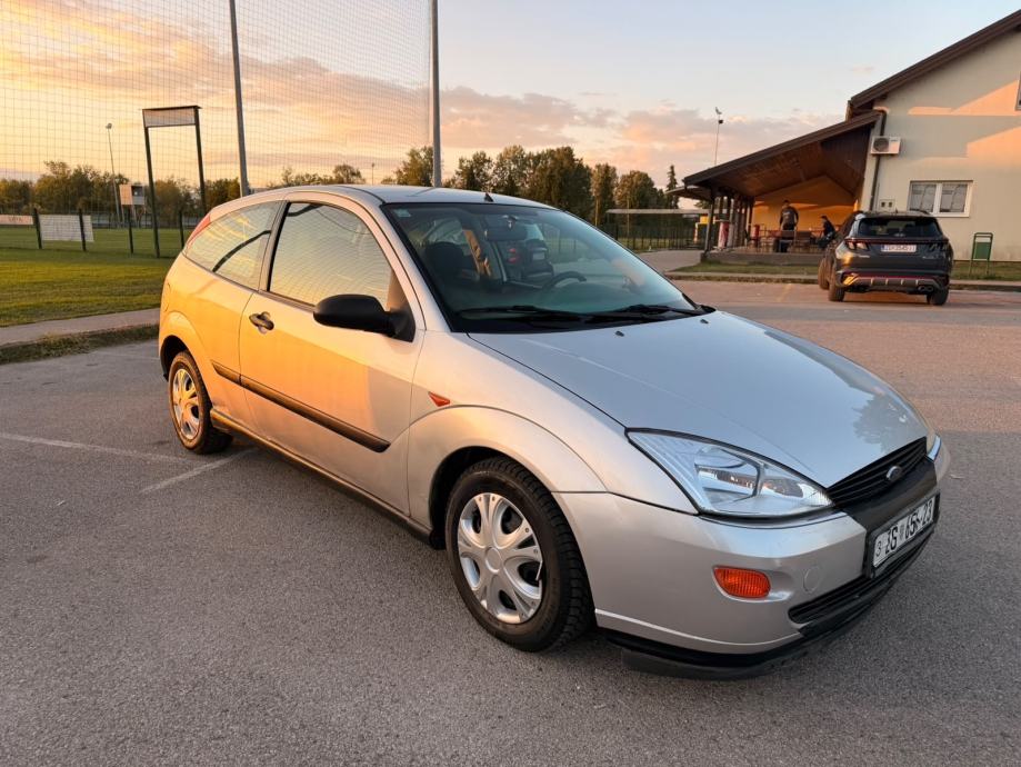 Ford Focus 1,6 AUTO ODLICAN AUTOMATIK, fotografija 8