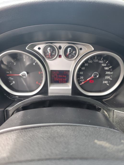 Ford Focus 1,6, fotografija 6