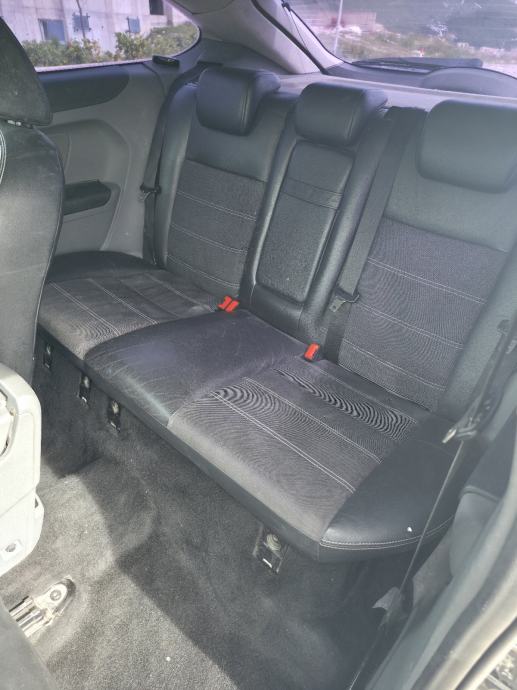 Ford Focus 1,6, fotografija 8