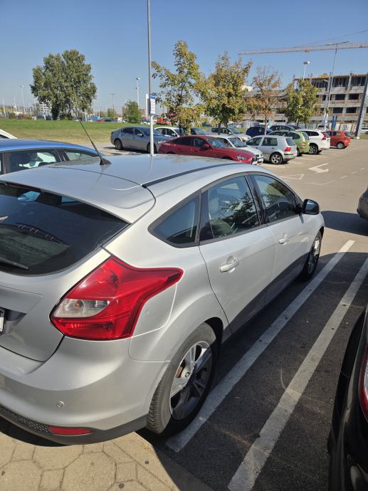 Ford Focus 1,6, fotografija 7