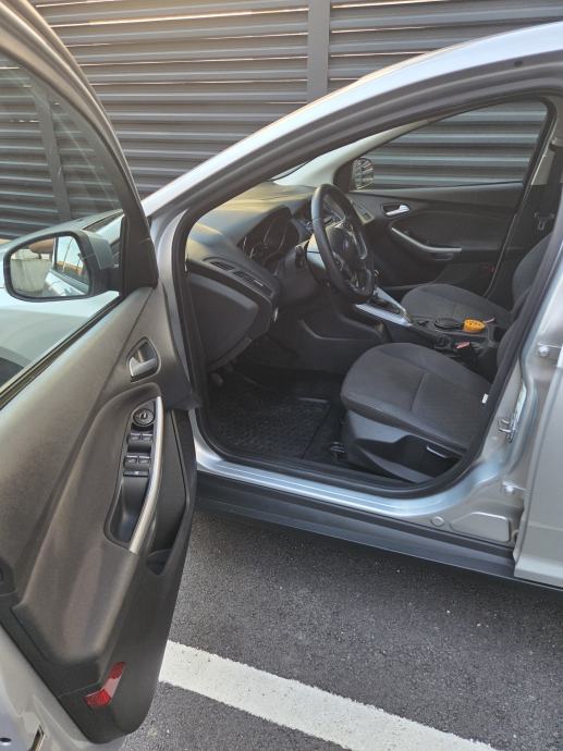 Ford Focus 1,6, fotografija 14