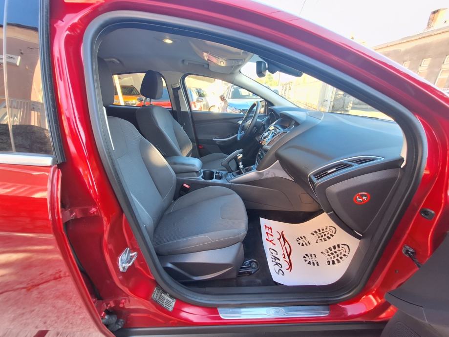 Ford Focus 1,6 TDCI 115KS TITANIUM, fotografija 14