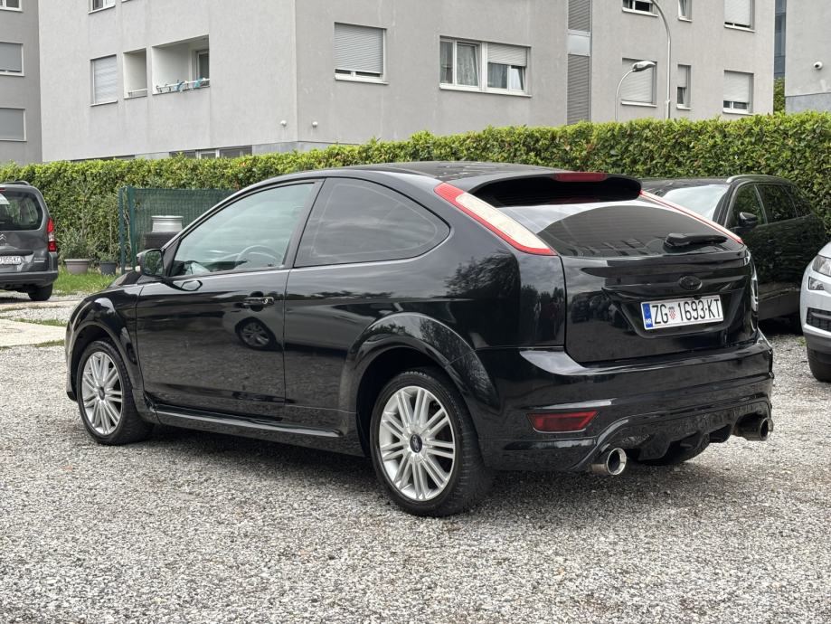 FORD FOCUS 1,6 TDCi 2009 GOD REDIZAJN ST-LINE LOCK TOP STANJE 2,900€!!, fotografija 5