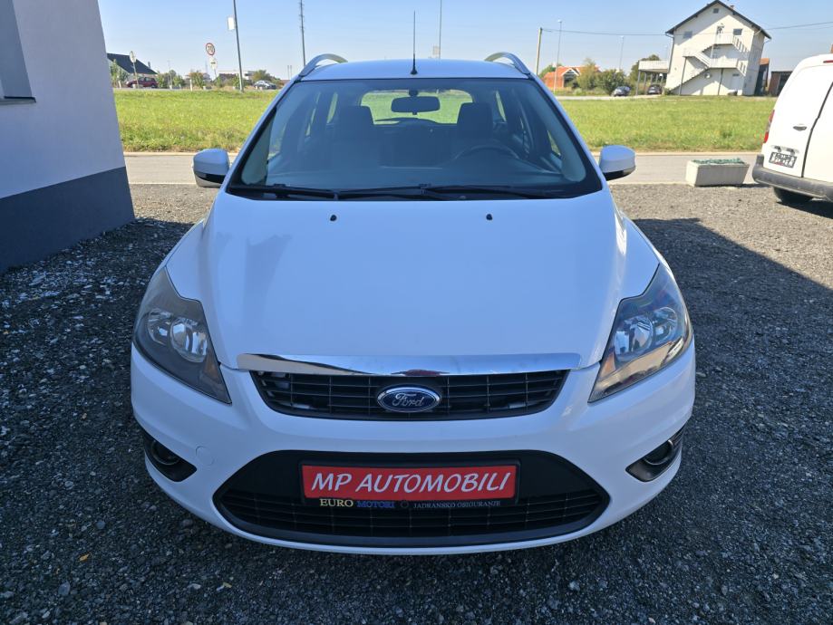 Ford Focus 1,6 TDCI-2012gd.md-NAVIGACIJA-climatronic,alu,tempomKARTICE, fotografija 2