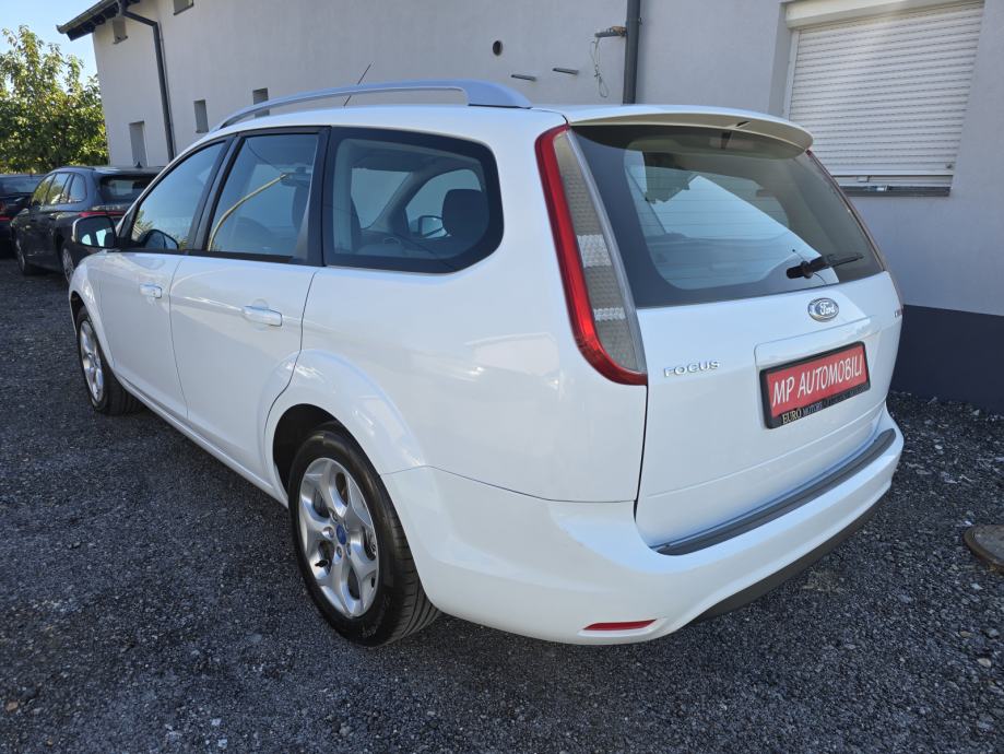 Ford Focus 1,6 TDCI-2012gd.md-NAVIGACIJA-climatronic,alu,tempomKARTICE, fotografija 5