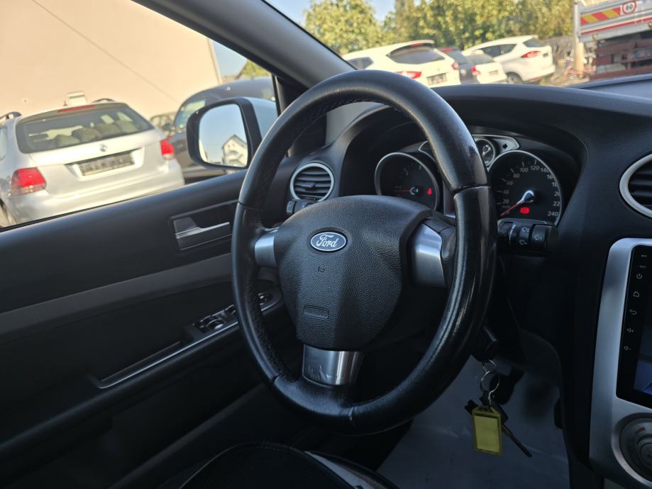 Ford Focus 1,6 TDCI-2012gd.md-NAVIGACIJA-climatronic,alu,tempomKARTICE, fotografija 10