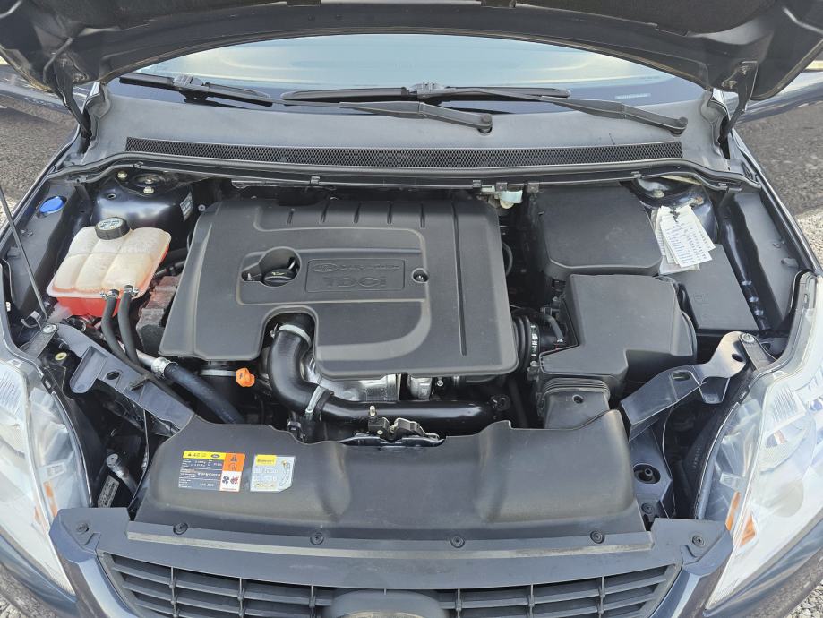 Ford Focus 1,6 TDCi 90Ks Evidencija svih servisa, 2.Vlasnik, ODLIČAN !, fotografija 10