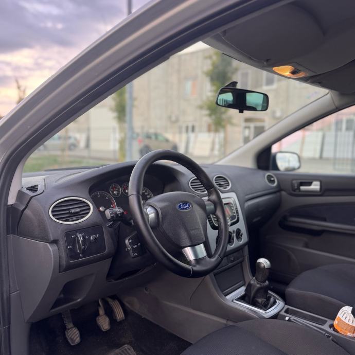 FORD FOCUS 1.6 TDCI - KLIMA, fotografija 7