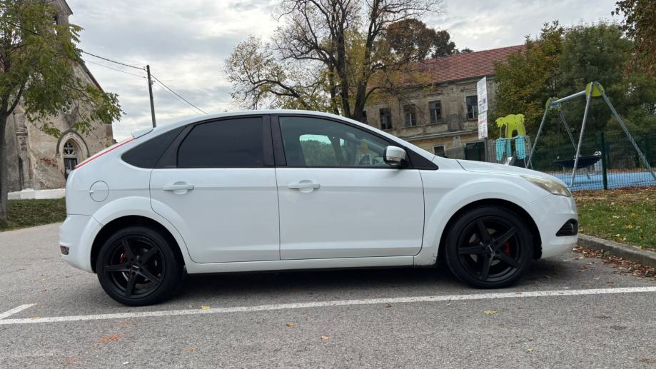 Ford Focus 1,6 TDCI . Reg 11/26 Povoljno, fotografija 8