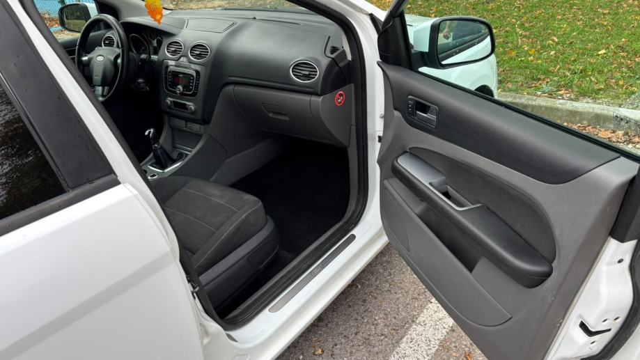 Ford Focus 1,6 TDCI . Reg 11/26 Povoljno, fotografija 15