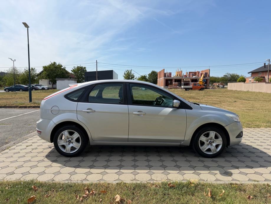 Ford Focus 1,6 TDCI, fotografija 2