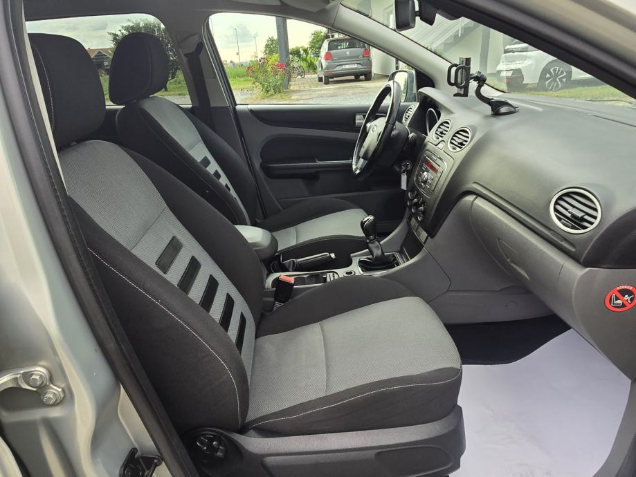 Ford Focus 1,6 TDCI X-ROAD-2011gd.md-KLIMA-media,alu17 ,KARTICE, fotografija 13