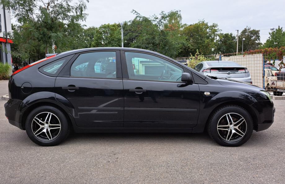 Ford Focus 1.6i 16V Titanium, reg. godinu dana, TOP stanje !!!, fotografija 7