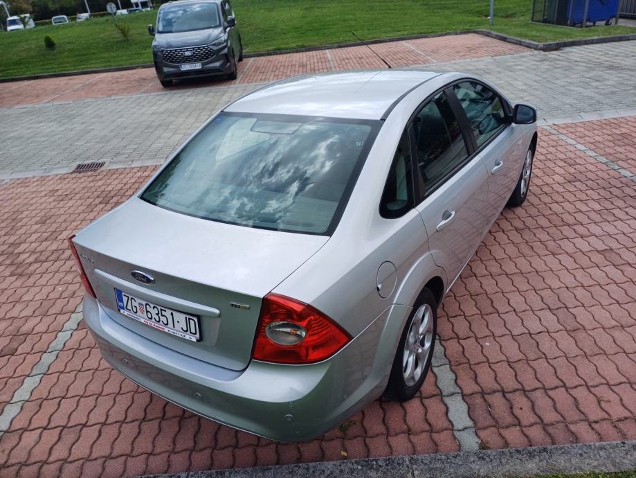Ford Focus 1,6tdci 2008 god reg07/2027, fotografija 3