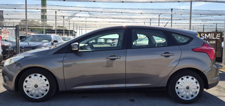 Ford Focus 1,6TDCI, 6 BRZINA, AUT.KLIMA, TEMP, NAV, PARK. SENZ..., fotografija 2