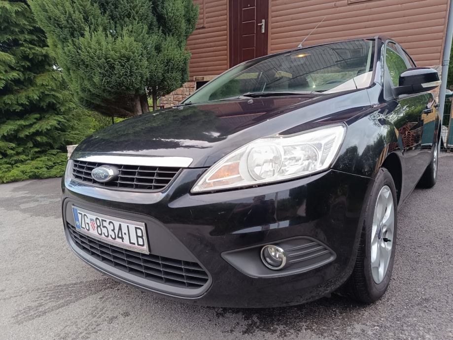 Ford Focus 1,8, fotografija 8