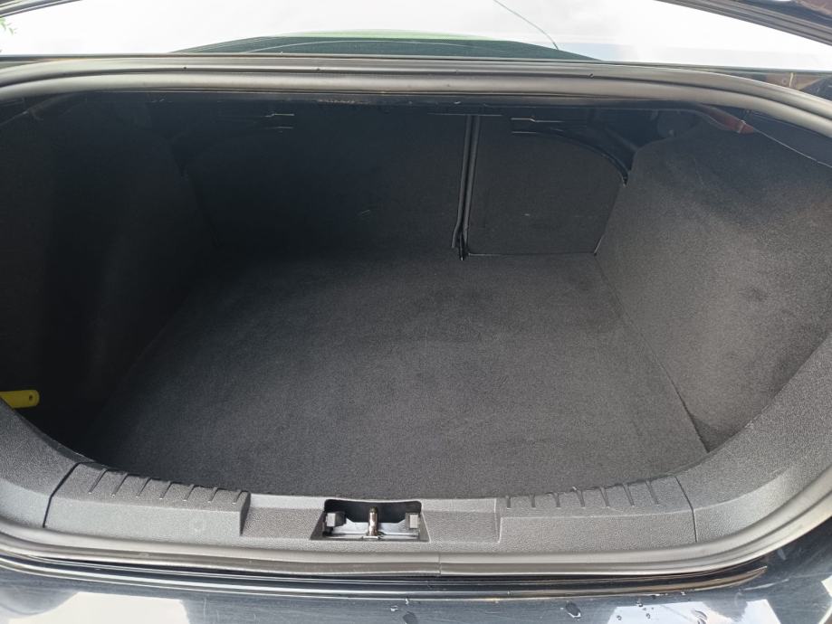 Ford Focus 1,8, fotografija 16