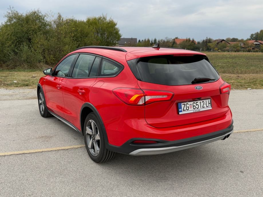 Ford Focus 2.0 TDCi Active, fotografija 6