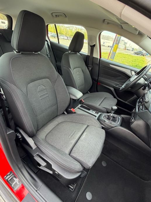 Ford Focus 2.0 TDCi Active, fotografija 15