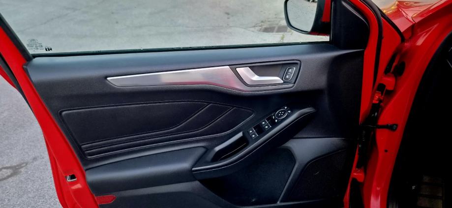 Ford Focus 2,0 TDCi Xenon,LED,Navigacija, fotografija 11