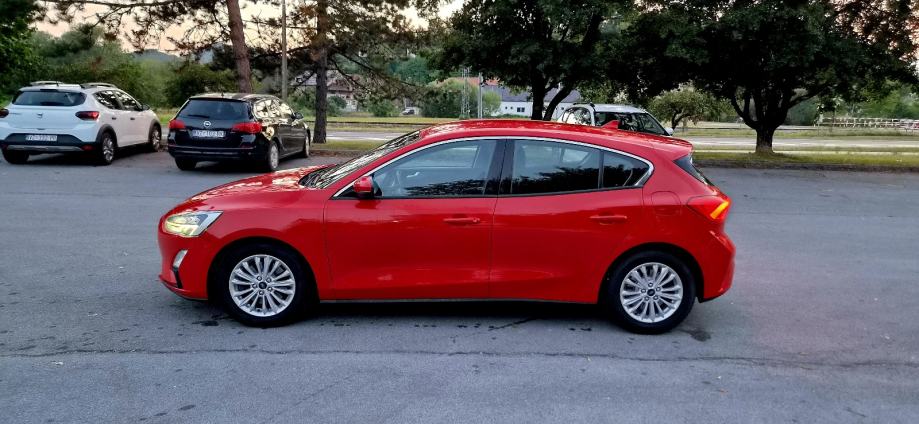 Ford Focus 2,0 TDCi Xenon,LED,Navigacija, fotografija 2