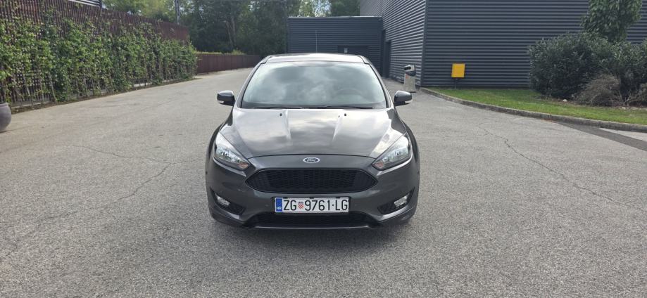 Ford Focus 2,0 TDCi, ST - Line, Navigacija, Prking kamera,PDC, Servisn, fotografija 9