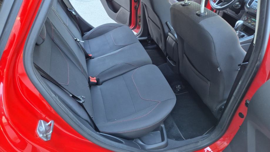 Ford Focus 2,0 TDCi St-Line#Siber#Navi#Servisna#, fotografija 19