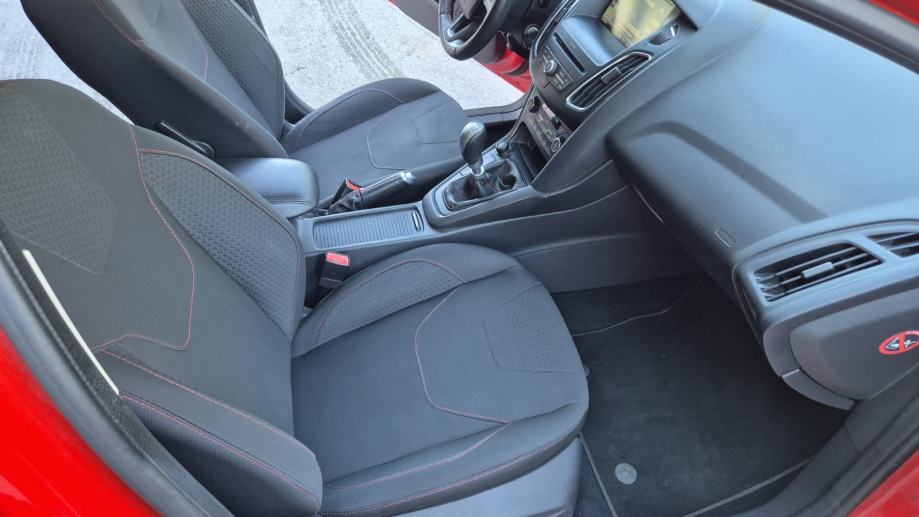 Ford Focus 2,0 TDCi St-Line#Siber#Navi#Servisna#, fotografija 17