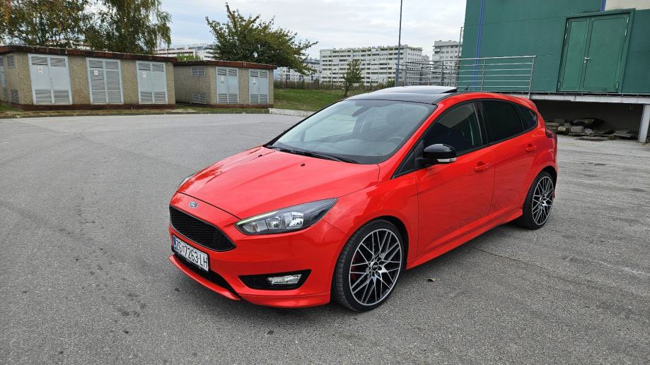 Ford Focus 2,0 TDCi St-Line#Siber#Navi#Servisna#, fotografija 2
