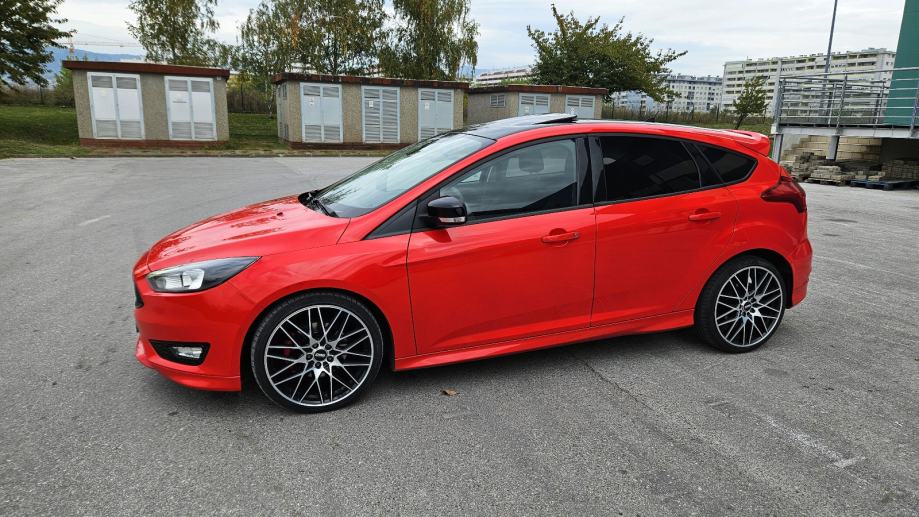 Ford Focus 2,0 TDCi St-Line#Siber#Navi#Servisna#, fotografija 3