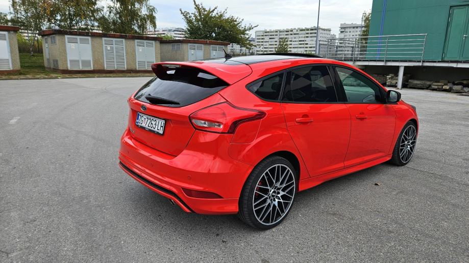 Ford Focus 2,0 TDCi St-Line#Siber#Navi#Servisna#, fotografija 7