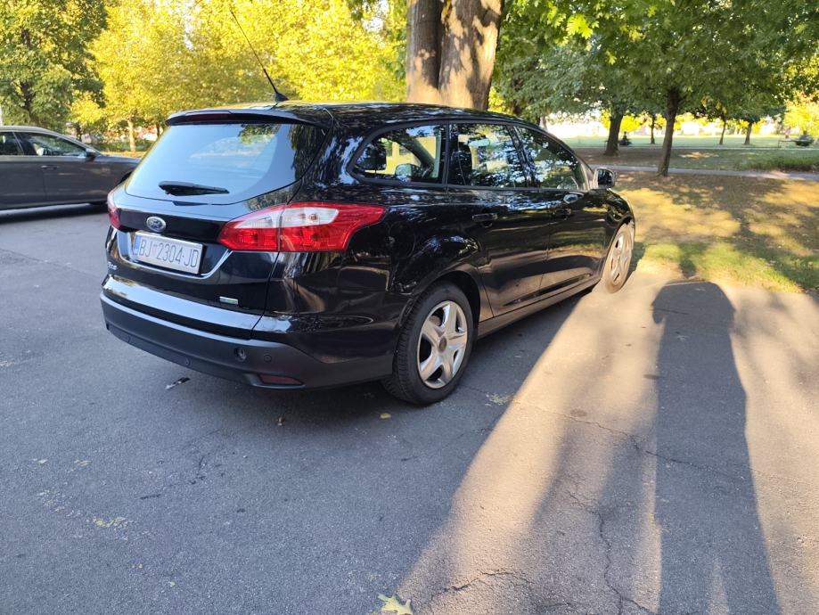 Ford Focus Karavan 1,0 EcoBoost, fotografija 5