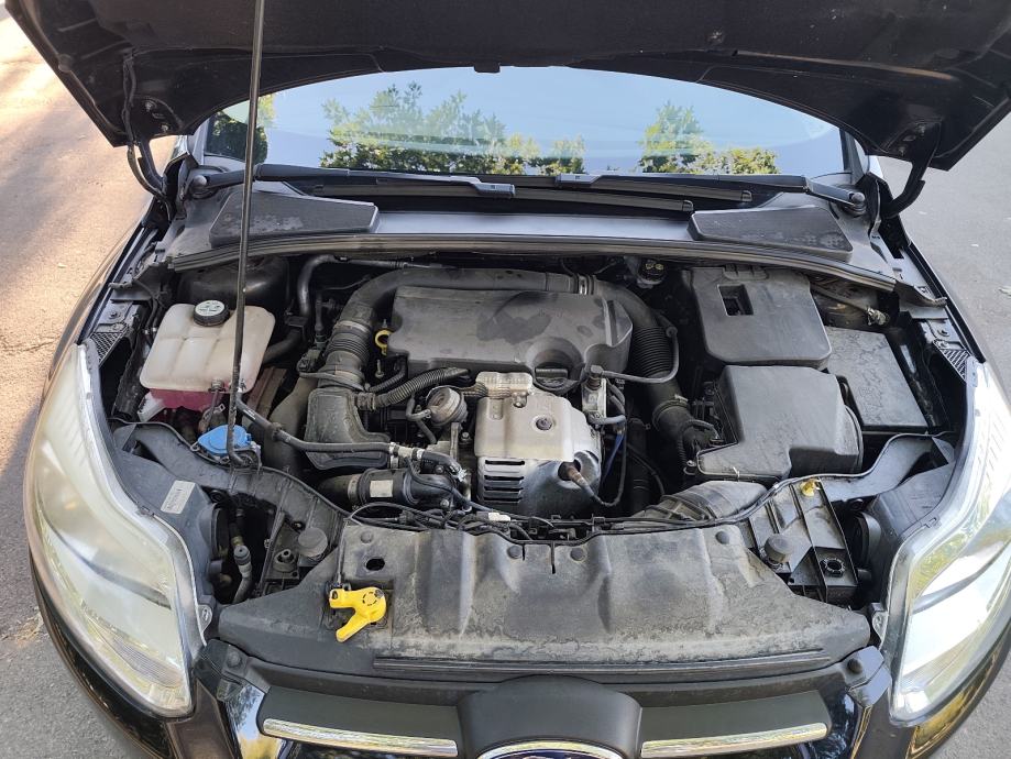 Ford Focus Karavan 1,0 EcoBoost, fotografija 17
