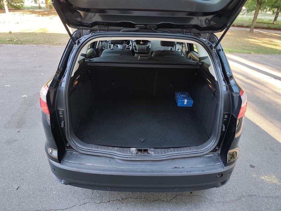 Ford Focus Karavan 1,0 EcoBoost, fotografija 16
