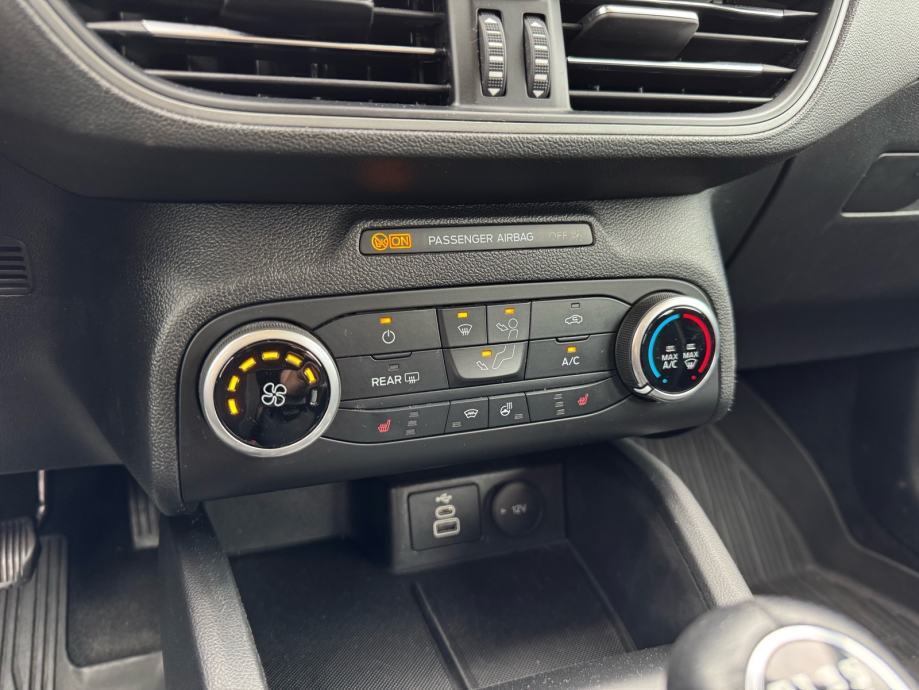 Ford Focus Karavan 1,5 EcoBlue LEASING BEZ UČEŠĆA I BEZ JAMACA, fotografija 7