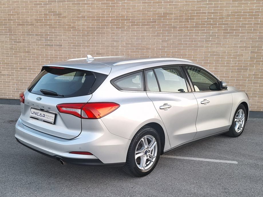 Ford Focus Karavan 1,5 EcoBlue ,LED svjetla,Kamera,servisna 126 tkm, fotografija 2