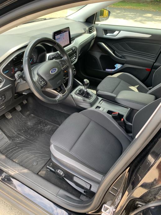 Ford Focus Karavan 1,5 EcoBlue, fotografija 14