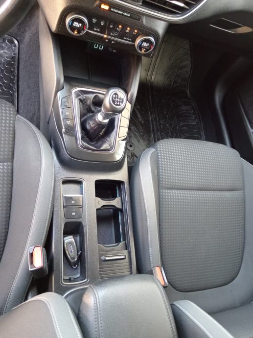 Ford Focus Karavan 1,5TDCI Reg. Godinu Dana, fotografija 15