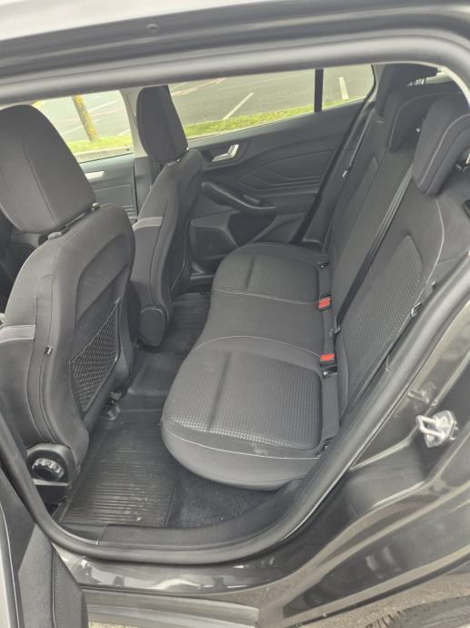 Ford Focus Karavan 1,5, fotografija 16