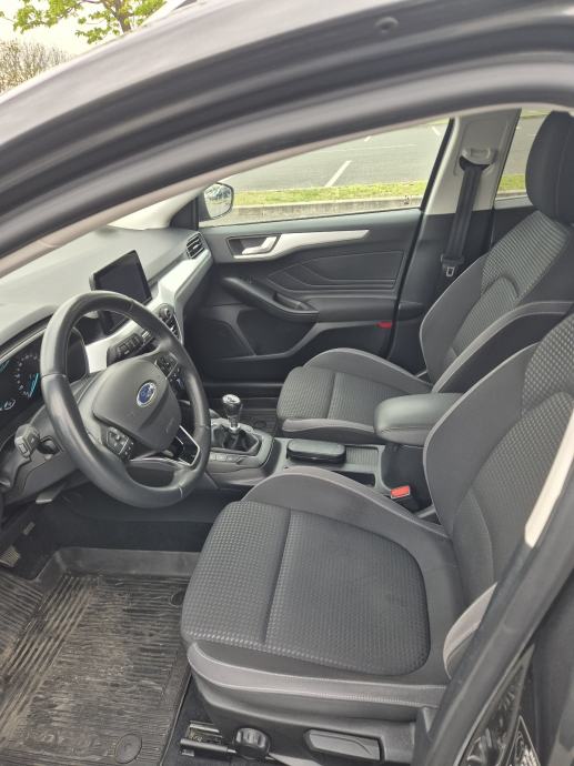Ford Focus Karavan 1,5, fotografija 17