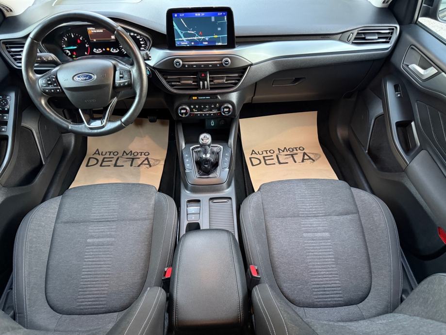 Ford Focus Karavan 1,5 tdci ACTIVE-HEAD UP-AUT.KLIMA-GR.SJED.-KUKA, fotografija 19