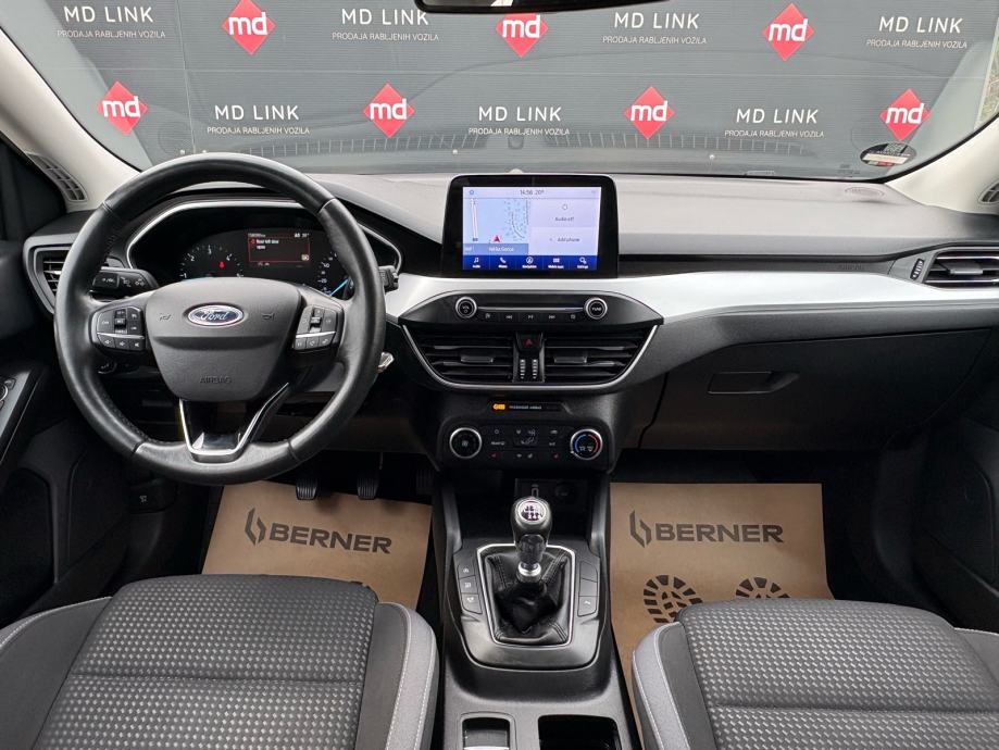 Ford Focus Karavan 1,5 TDCi EcoBlue Cool&Connect, fotografija 10