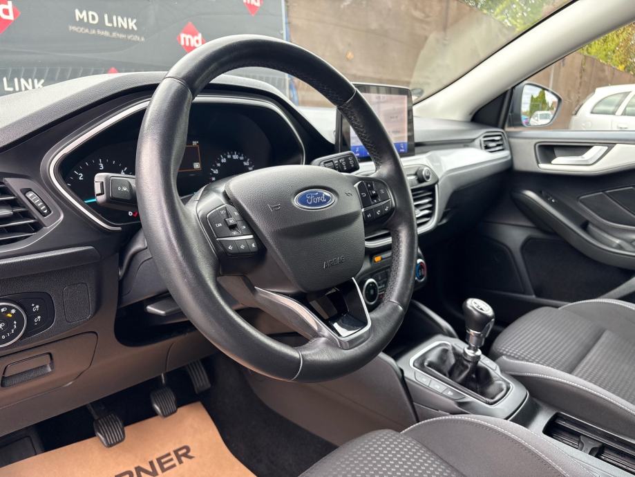 Ford Focus Karavan 1,5 TDCi EcoBlue Cool&Connect, fotografija 9