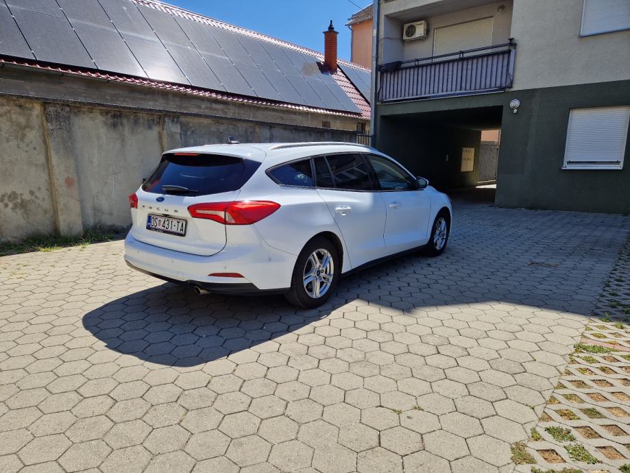 Ford Focus 1.5 TDCi 120 KS – TOP OPREMA – LED, GRIJANJE, KAMERA, fotografija 14