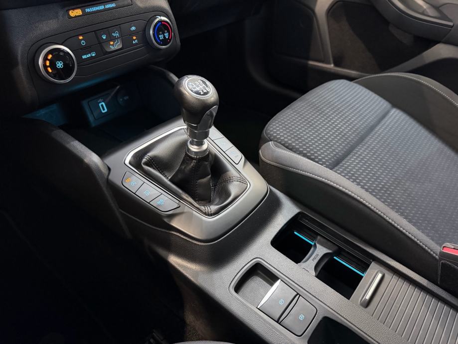 Ford Focus Karavan 1,5 TDCi | KAMERA | NAVI | NOVE GUME | JAMSTVO, fotografija 17