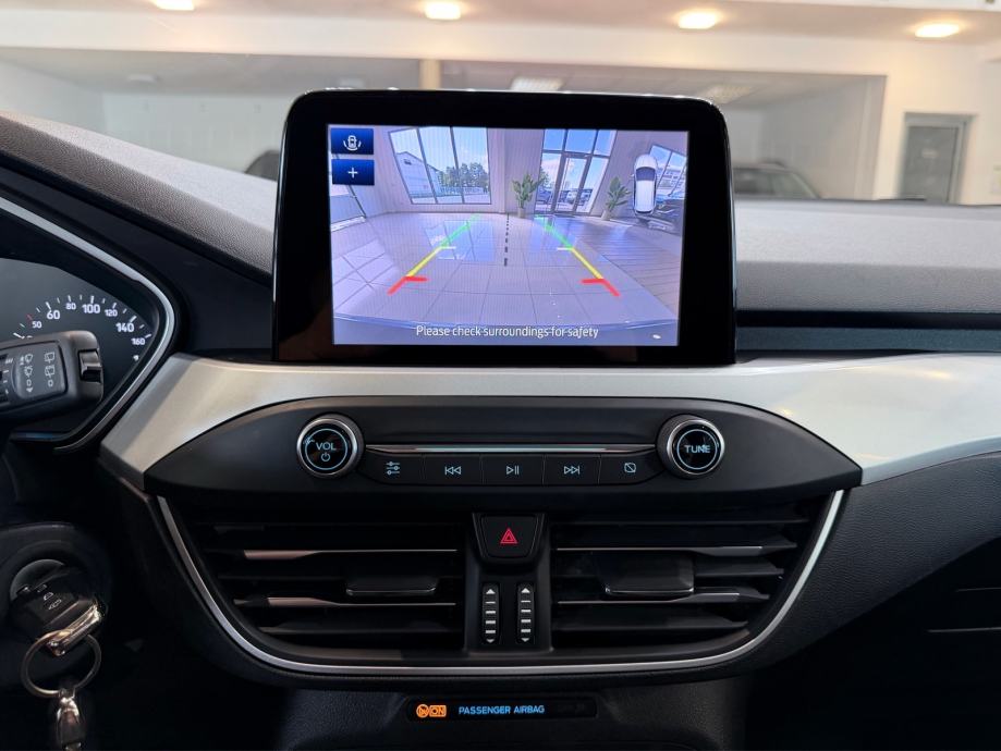Ford Focus Karavan 1,5 TDCi | KAMERA | NAVI | NOVE GUME | JAMSTVO, fotografija 16