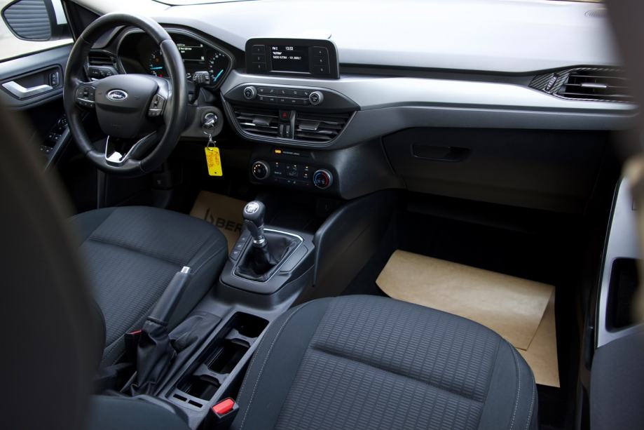 Ford Focus Karavan 1.5 TDCI , mod.2020. , ODLIČAN , VELIKI SERVIS , !!, fotografija 11
