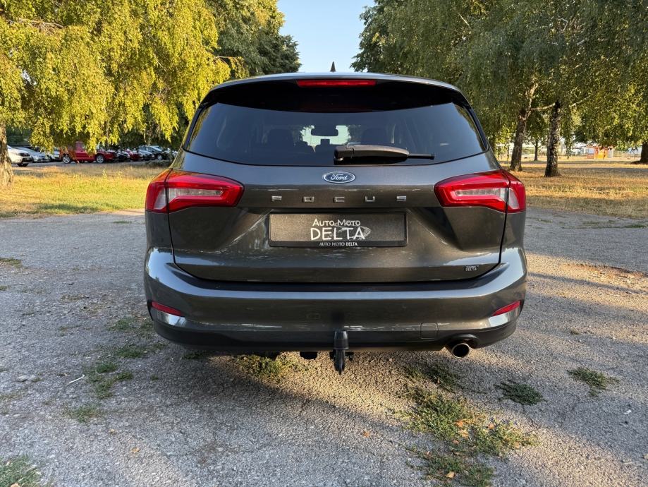 Ford Focus Karavan 1,5 TDCI-NAVIGACIJA-GR. SJEDALA-TEMPOMAT-KUKA, fotografija 4