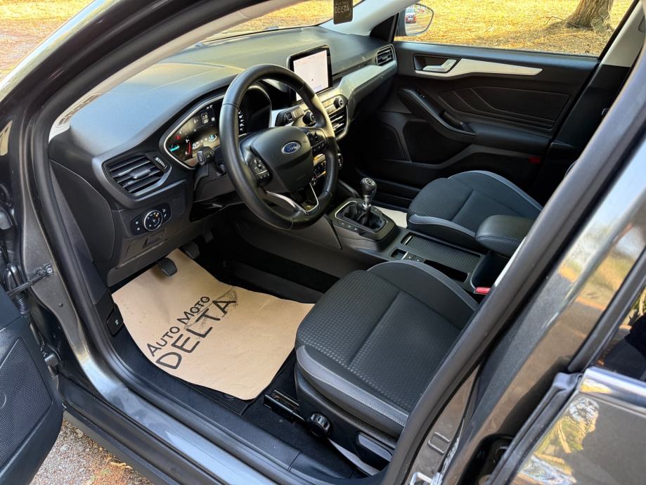Ford Focus Karavan 1,5 TDCI-NAVIGACIJA-GR. SJEDALA-TEMPOMAT-KUKA, fotografija 11